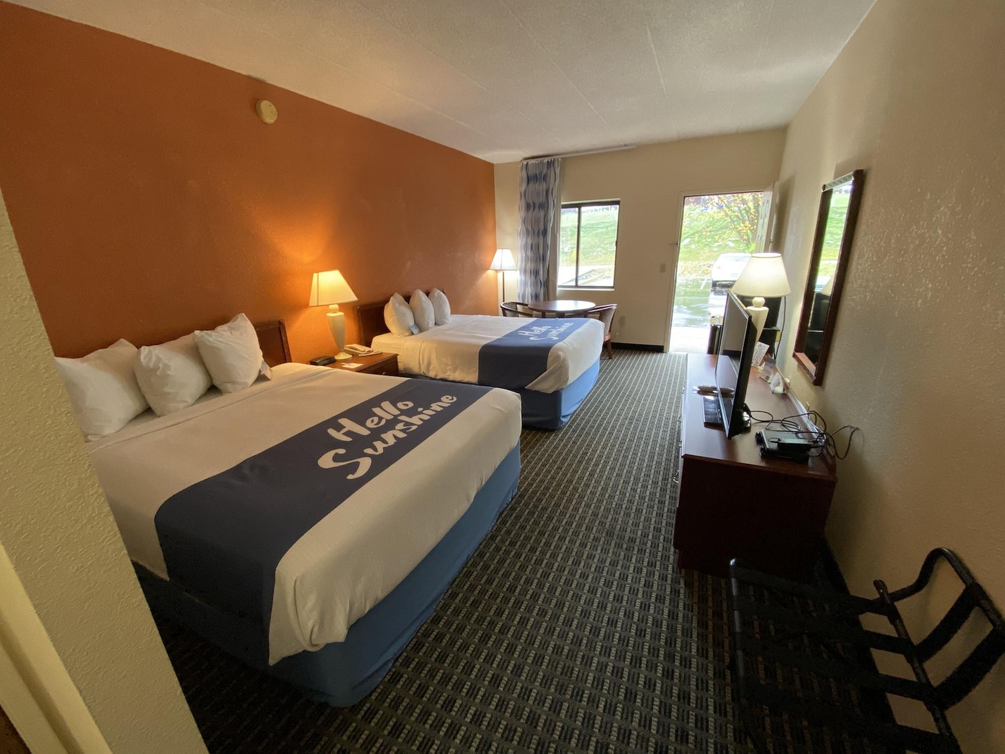 Days Inn By Wyndham Morehead Kültér fotó